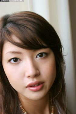 操屁股美女漫画杂志