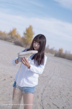 日本中文字幕伦在线三级