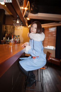 苗条美少女下海